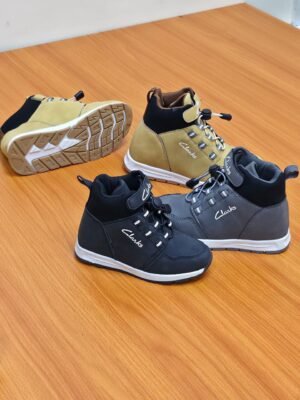 Clerk Sneakers