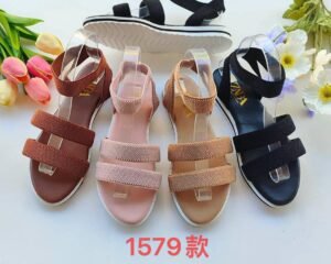 Lola sandal