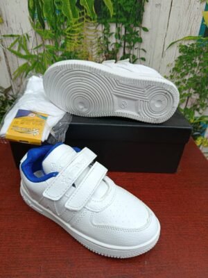 White Kids sneakers