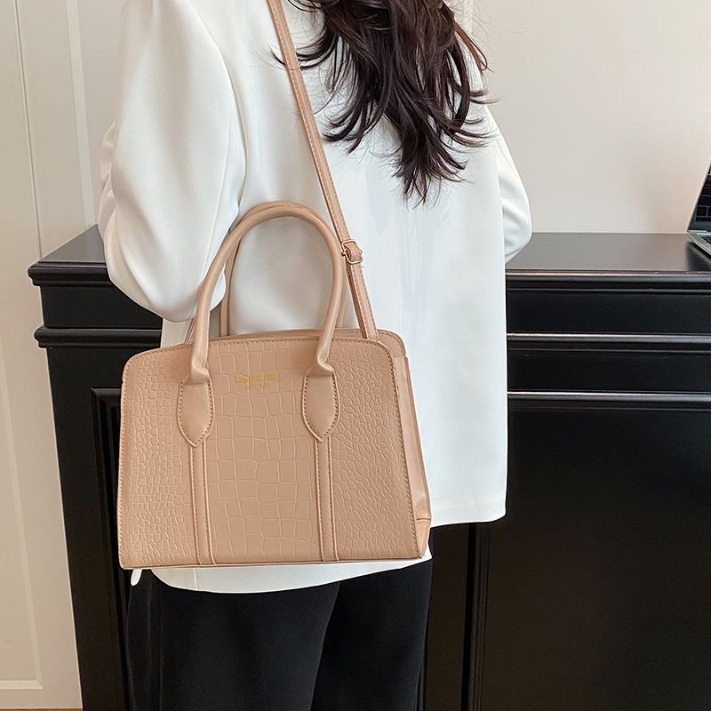 Big size fashion bag